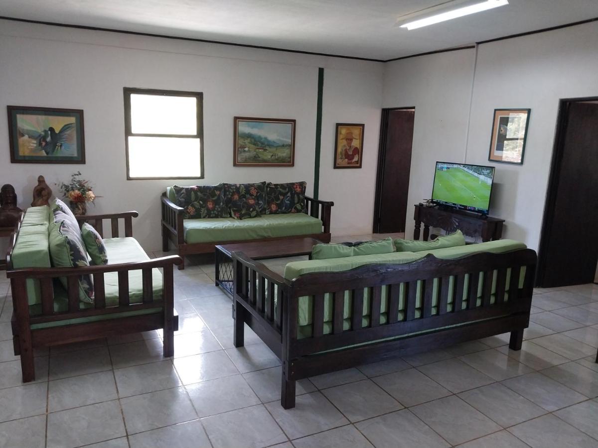 Vida Aventura Ranch 호텔 Tanques 외부 사진