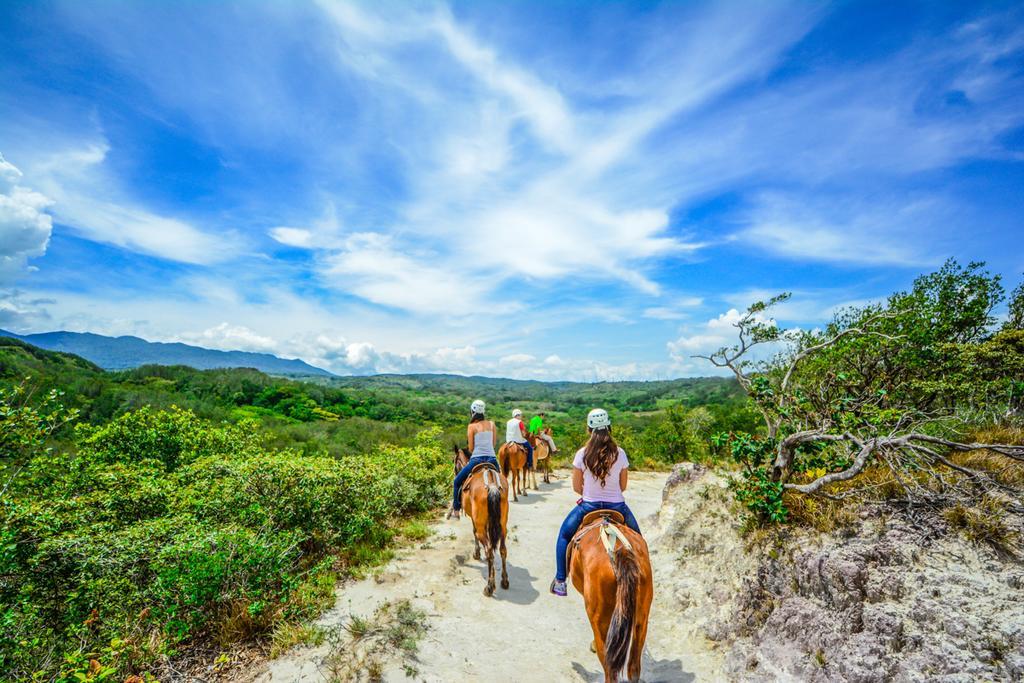 Vida Aventura Ranch 호텔 Tanques 외부 사진