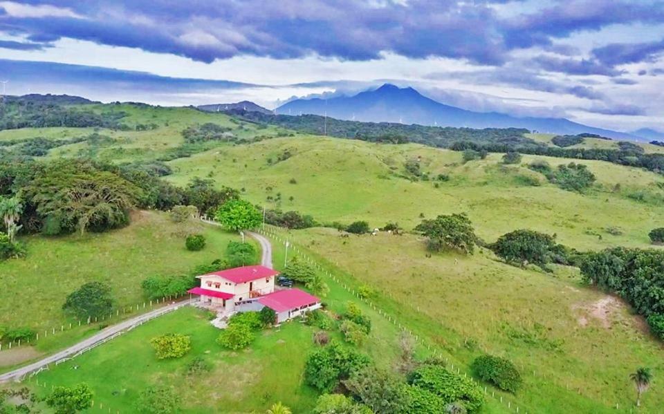Vida Aventura Ranch 호텔 Tanques 외부 사진